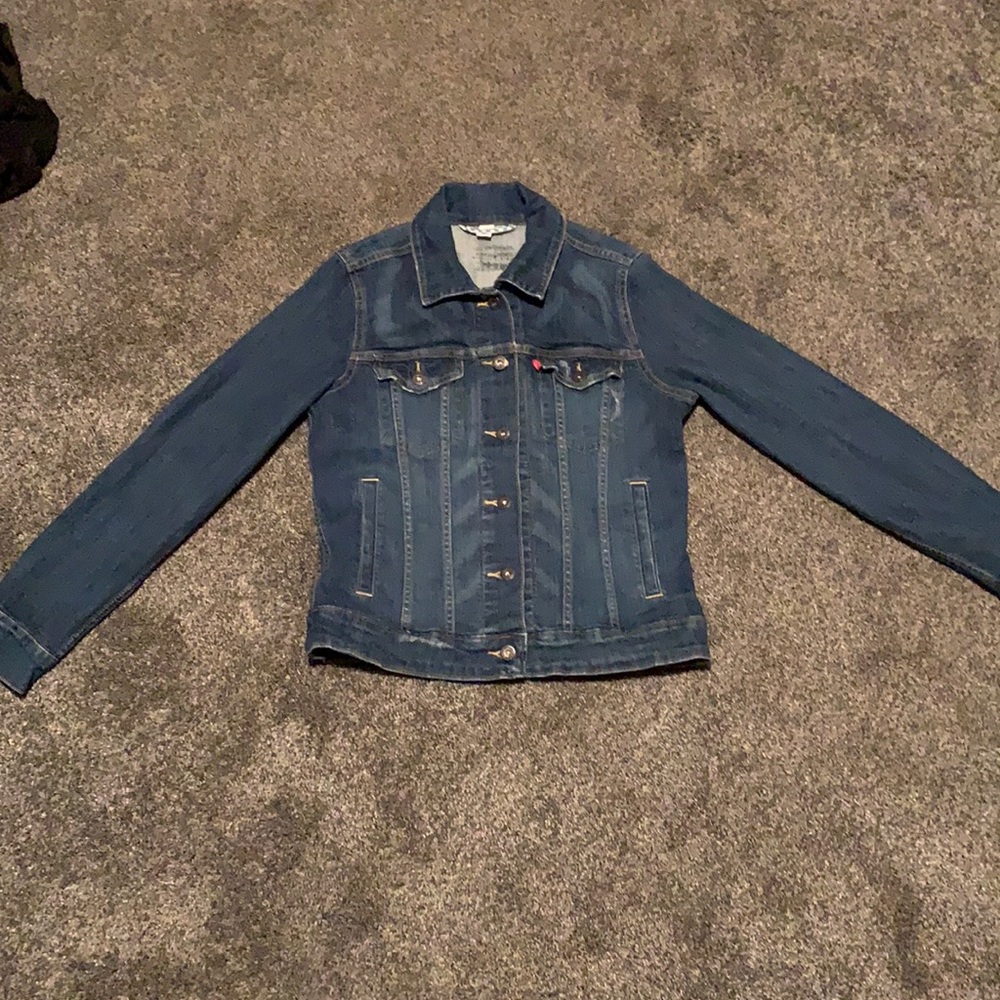 Levi’s Trucker Jean Jacket (Size M)